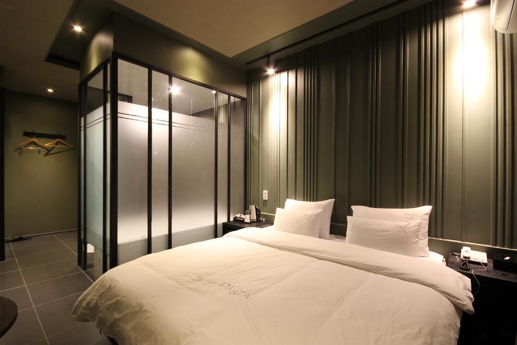 Hotel 38.5 Jinhae Changwon Zewnętrze zdjęcie