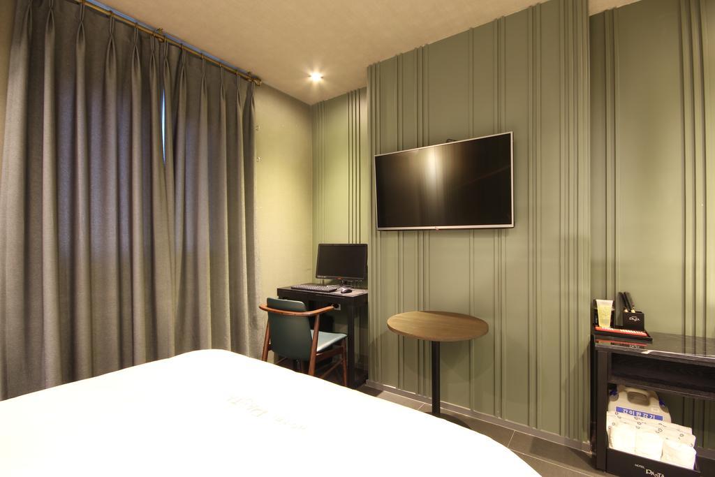 Hotel 38.5 Jinhae Changwon Zewnętrze zdjęcie
