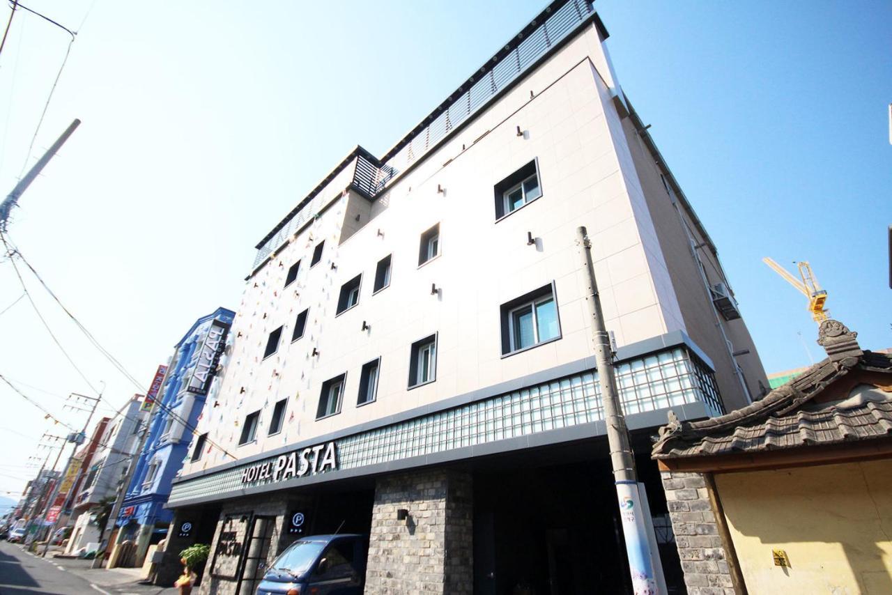 Hotel 38.5 Jinhae Changwon Zewnętrze zdjęcie